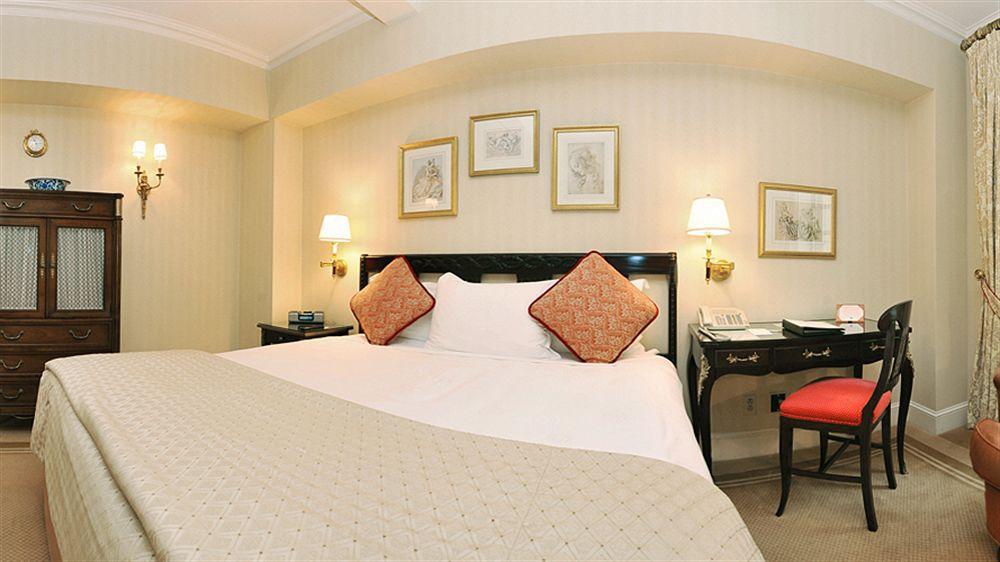 Hotel Plaza Athenee Nowy Jork Zewnętrze zdjęcie